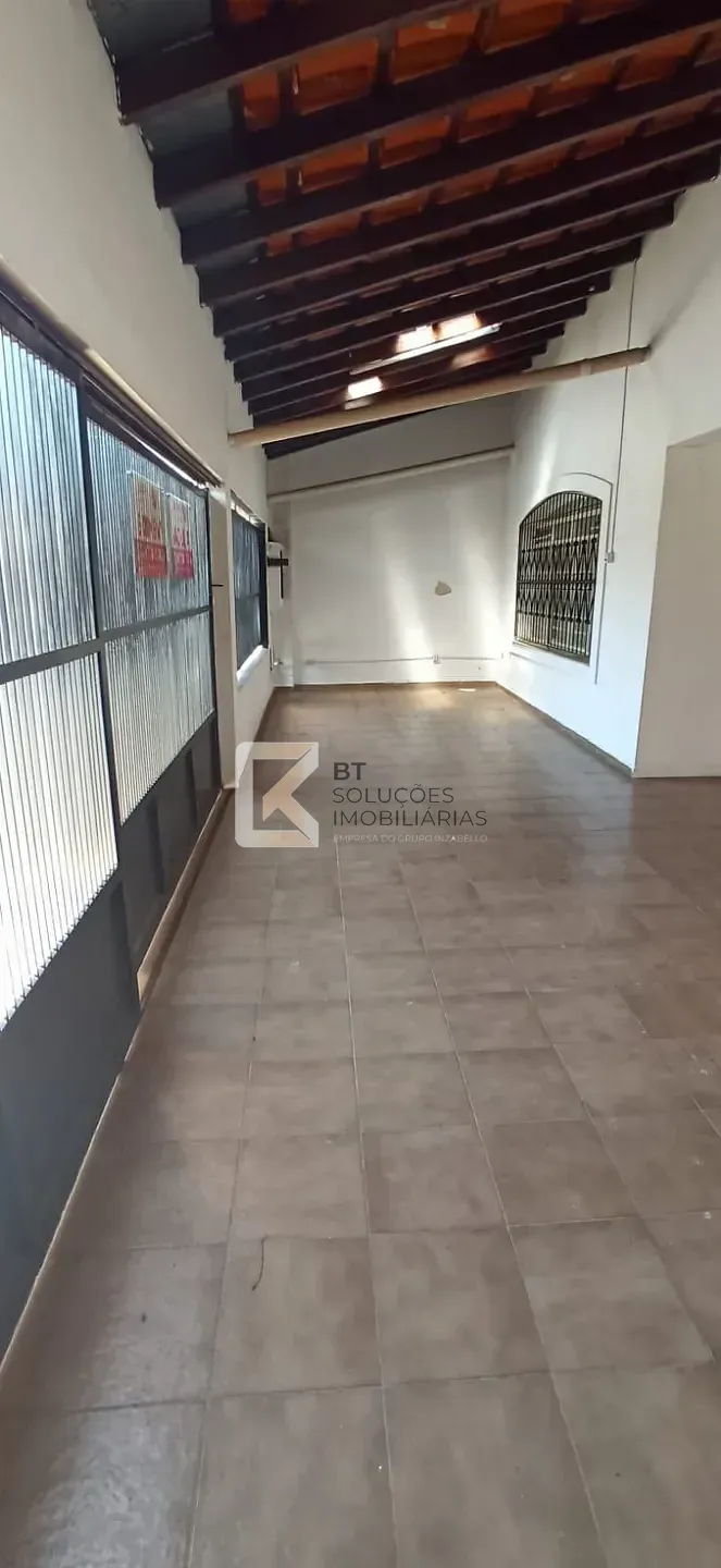 Casa, 6 quartos, 212 m² - Foto 1