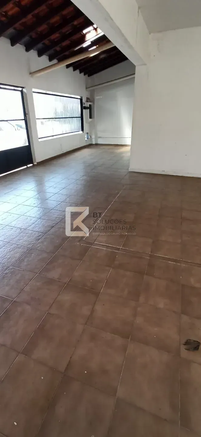 Casa, 6 quartos, 212 m² - Foto 2