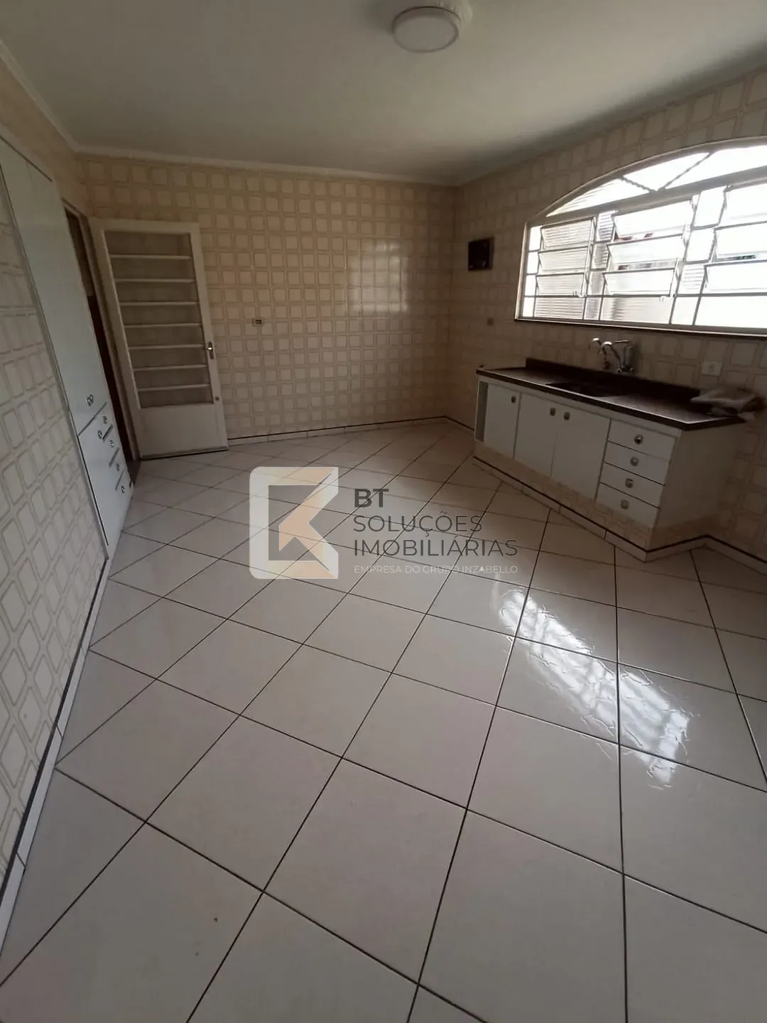 Casa, 6 quartos, 212 m² - Foto 30