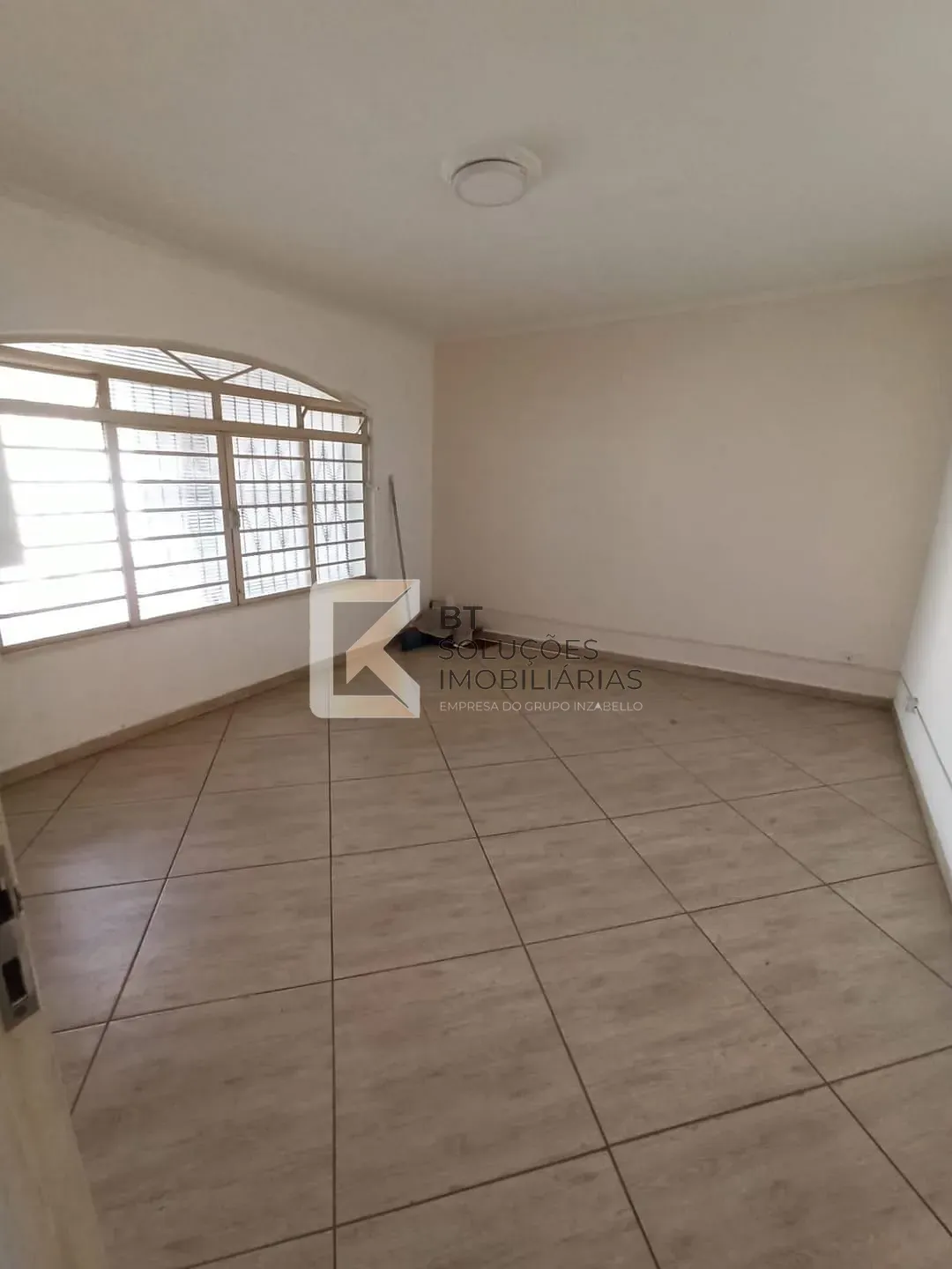 Casa, 6 quartos, 212 m² - Foto 9