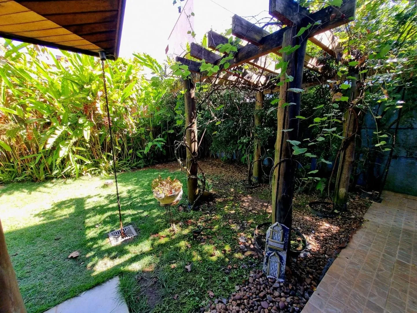 Casa, 5 quartos, 236 m² - Foto 4