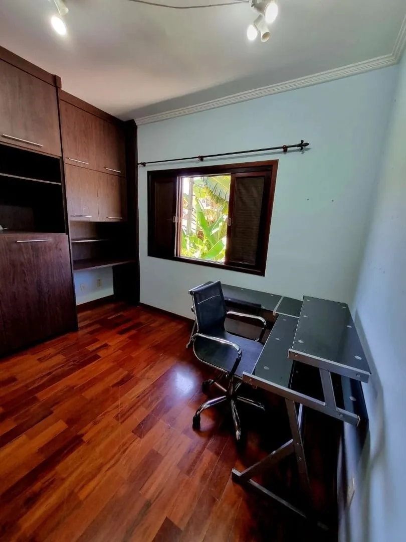Casa, 5 quartos, 236 m² - Foto 19