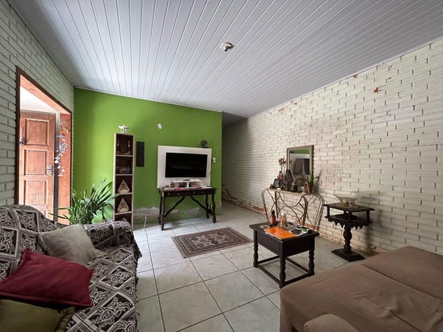 Casa com 212m² 4 quartos e 3 banheiros, à venda, no bairro São Gonçalo em Pelotas