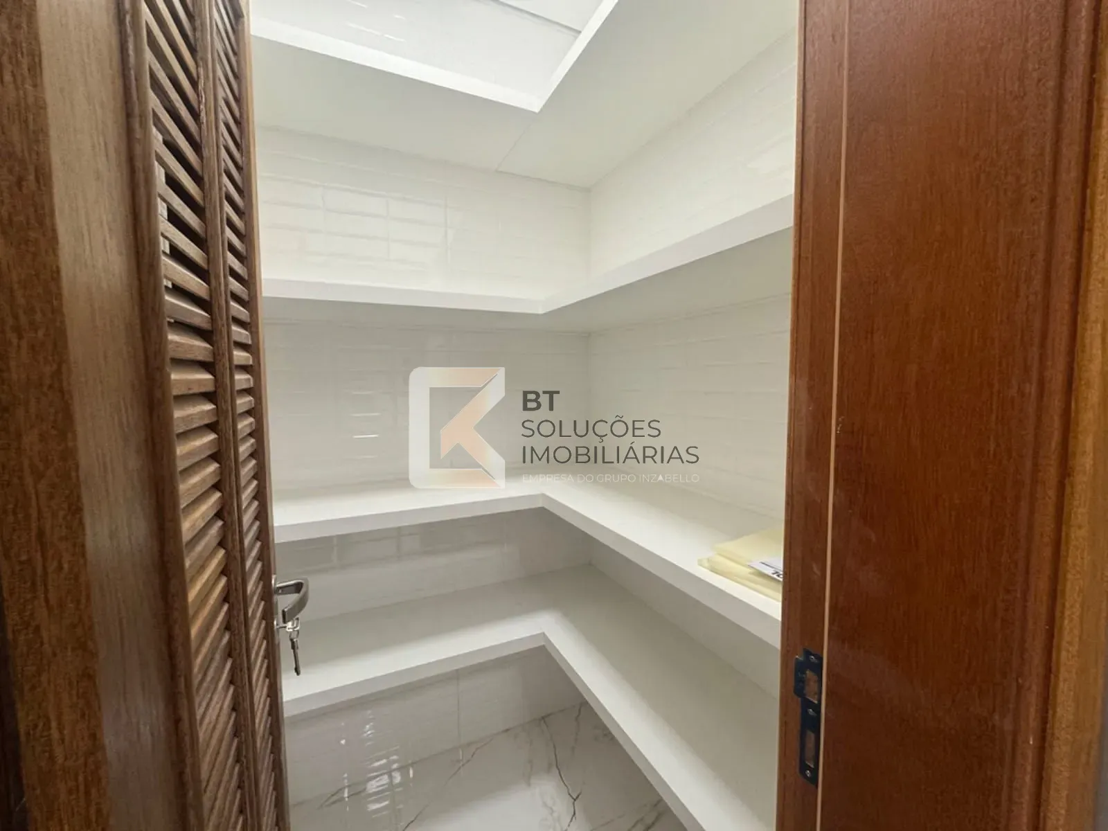 Casa, 4 quartos, 250 m² - Foto 11
