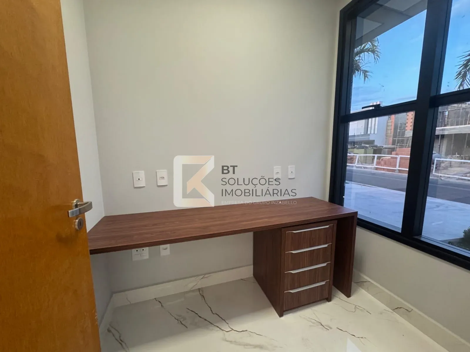 Casa, 4 quartos, 250 m² - Foto 28