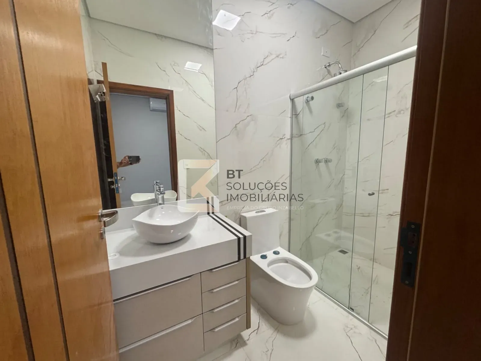 Casa, 4 quartos, 250 m² - Foto 32