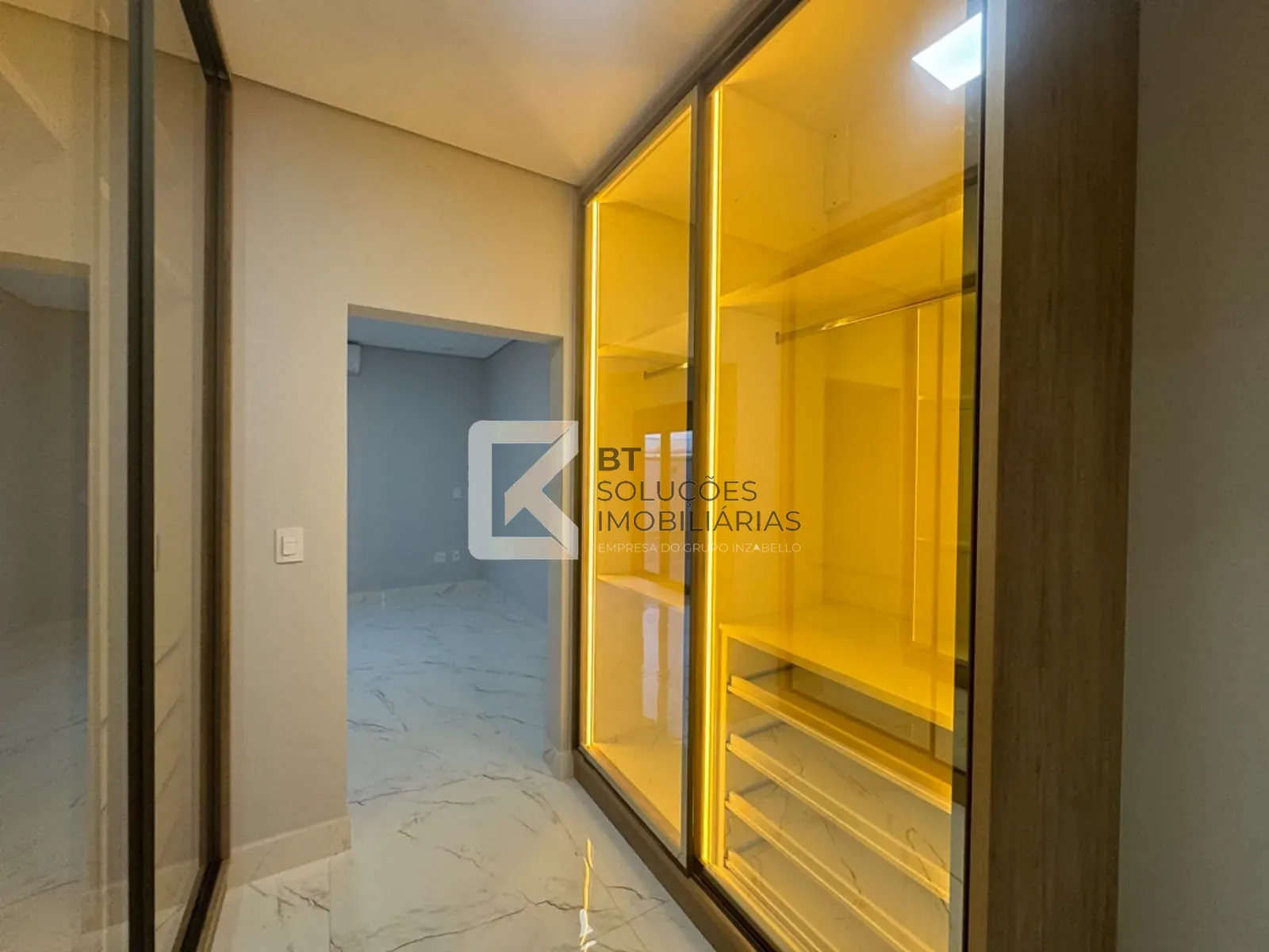 Casa, 4 quartos, 250 m² - Foto 20