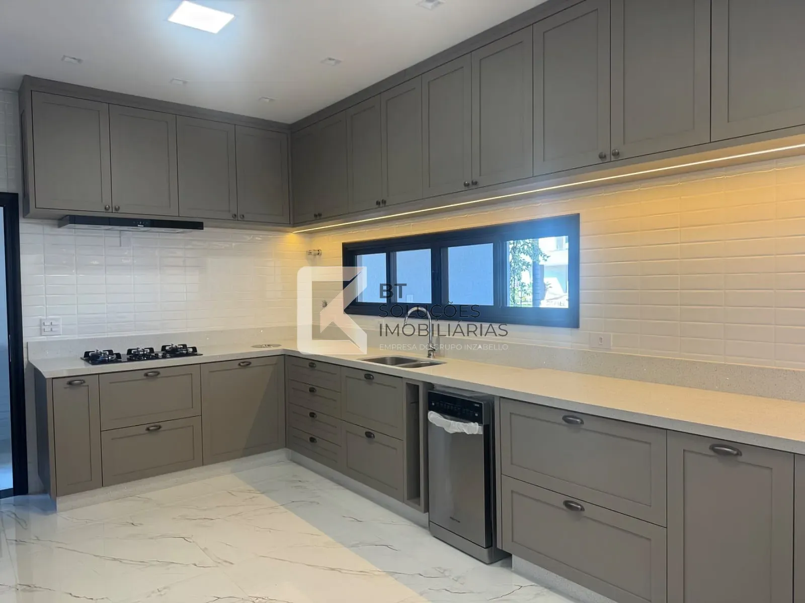 Casa, 4 quartos, 250 m² - Foto 7