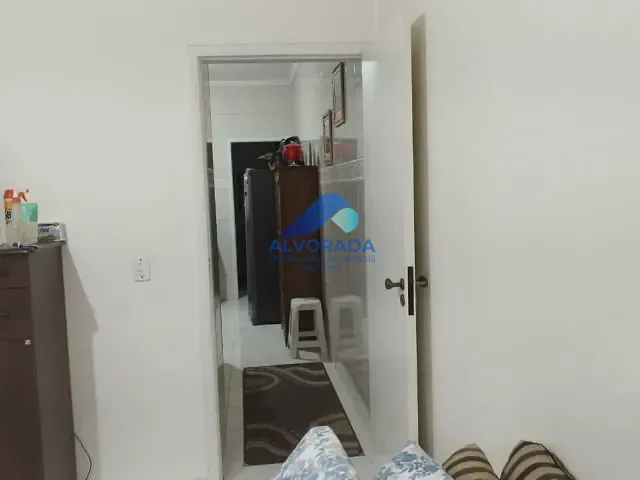 Casa com 120m² 2 quartos e 1 banheiro, à venda, no bairro Jardim Vale do Sol em São José dos Campos