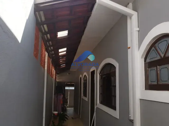 Casa com 120m² 2 quartos e 1 banheiro, à venda, no bairro Jardim Vale do Sol em São José dos Campos