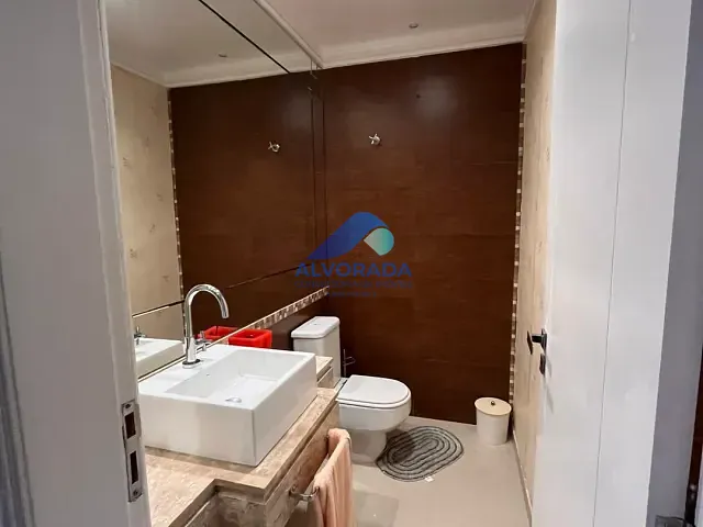Casa 7 quartos e 7 banheiros, à venda, no bairro Jardim Paraíba em Jacareí