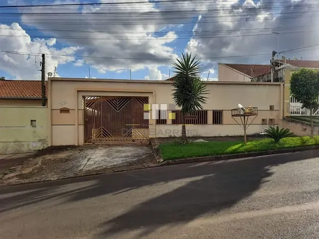Casa com 300m² 3 quartos e 2 banheiros, à venda, no bairro Parque Manoel de Vasconcelos em Sumaré