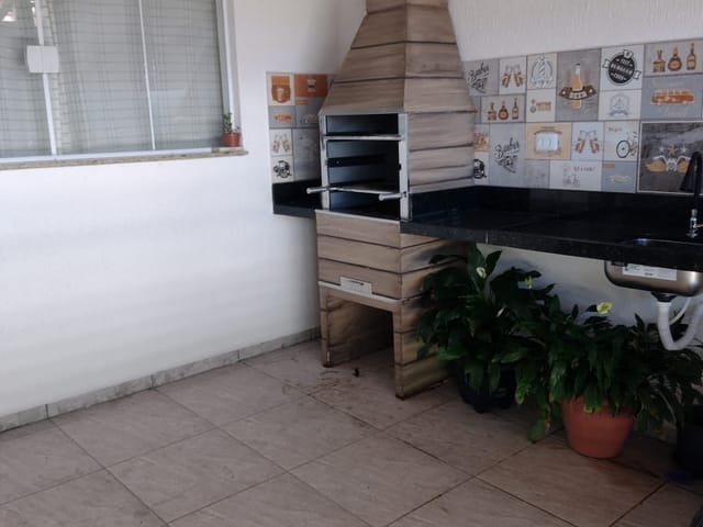 Casa com 125m² 2 quartos e 1 banheiro, à venda, no bairro Residencial e Comercial Portal dos Eucaliptos em Pindamonhangaba