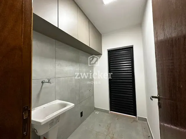 Casa com 125m² 2 quartos e 3 banheiros, à venda, no bairro Parque Residencial Castelo em Bauru