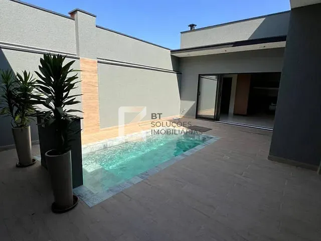 Casa com 250m² 3 quartos e 4 banheiros, à venda, no bairro Vila Rubens em Indaiatuba