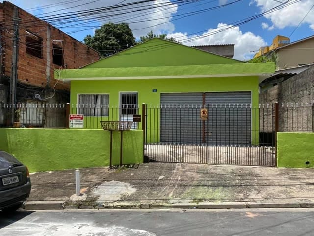 Casa com 300m² 4 quartos e 4 banheiros, à venda, no bairro Jardim Velho Sanazar em Jandira