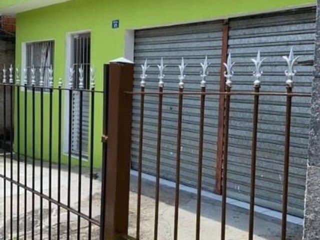 Casa com 300m² 4 quartos e 4 banheiros, à venda, no bairro Jardim Velho Sanazar em Jandira