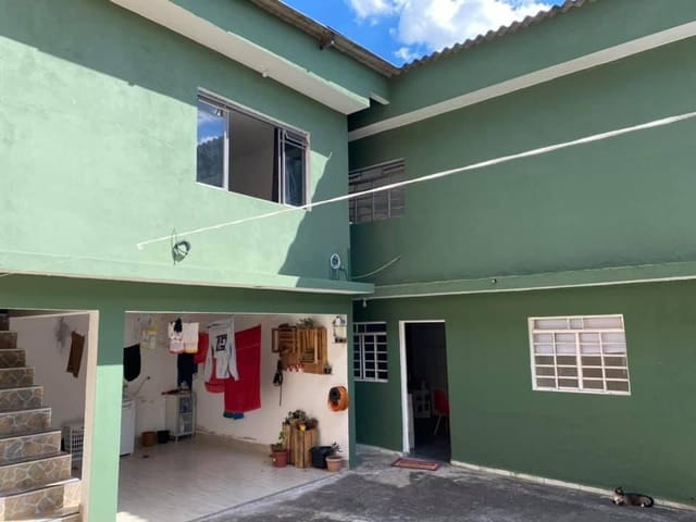 Casa com 300m² 4 quartos e 4 banheiros, à venda, no bairro Jardim Velho Sanazar em Jandira