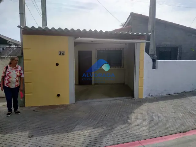 Casa com 100m² 2 quartos e 1 banheiro, à venda, no bairro Centro em São José dos Campos