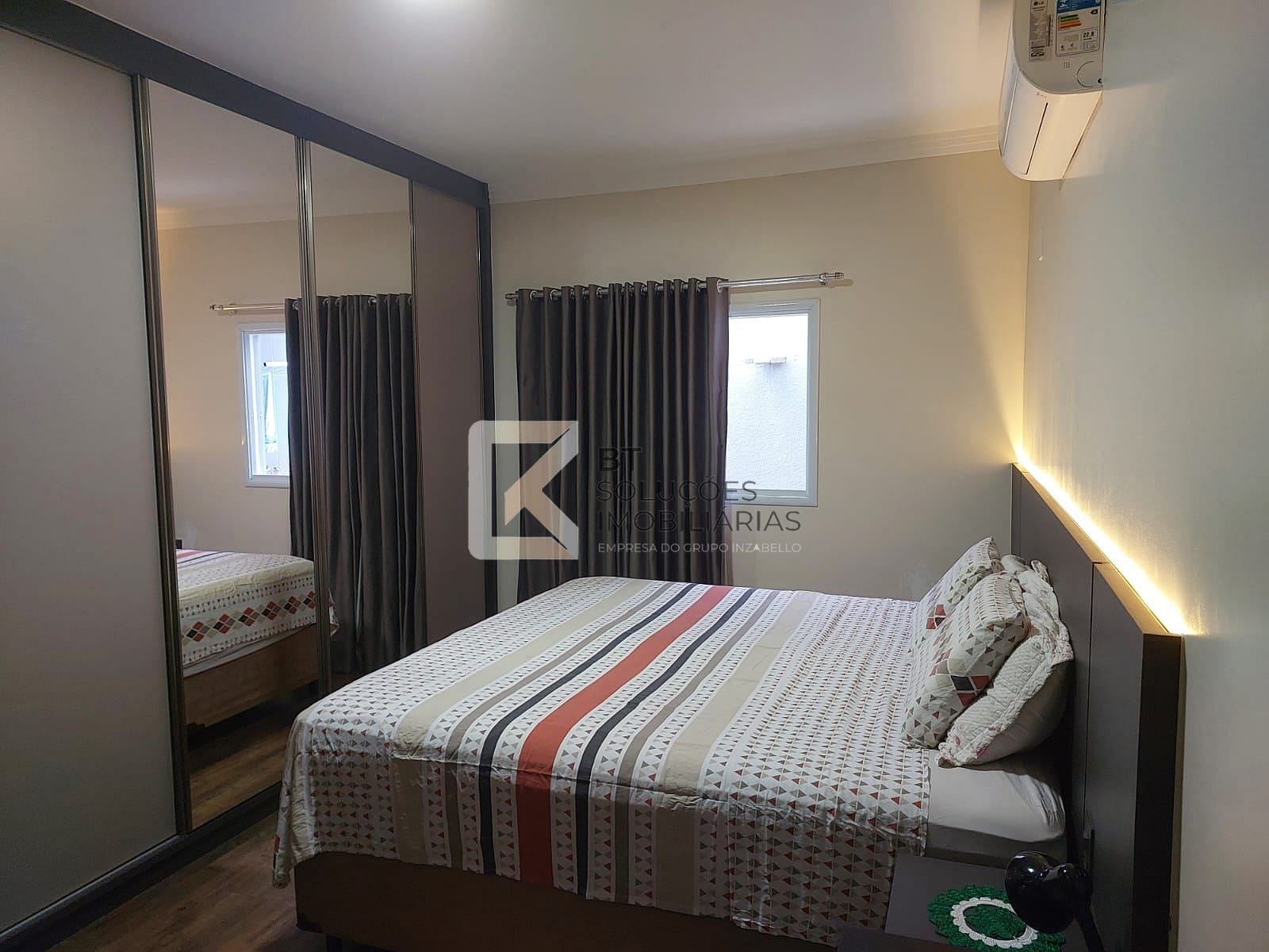 Casa à venda com 3 quartos, 151m² - Foto 12