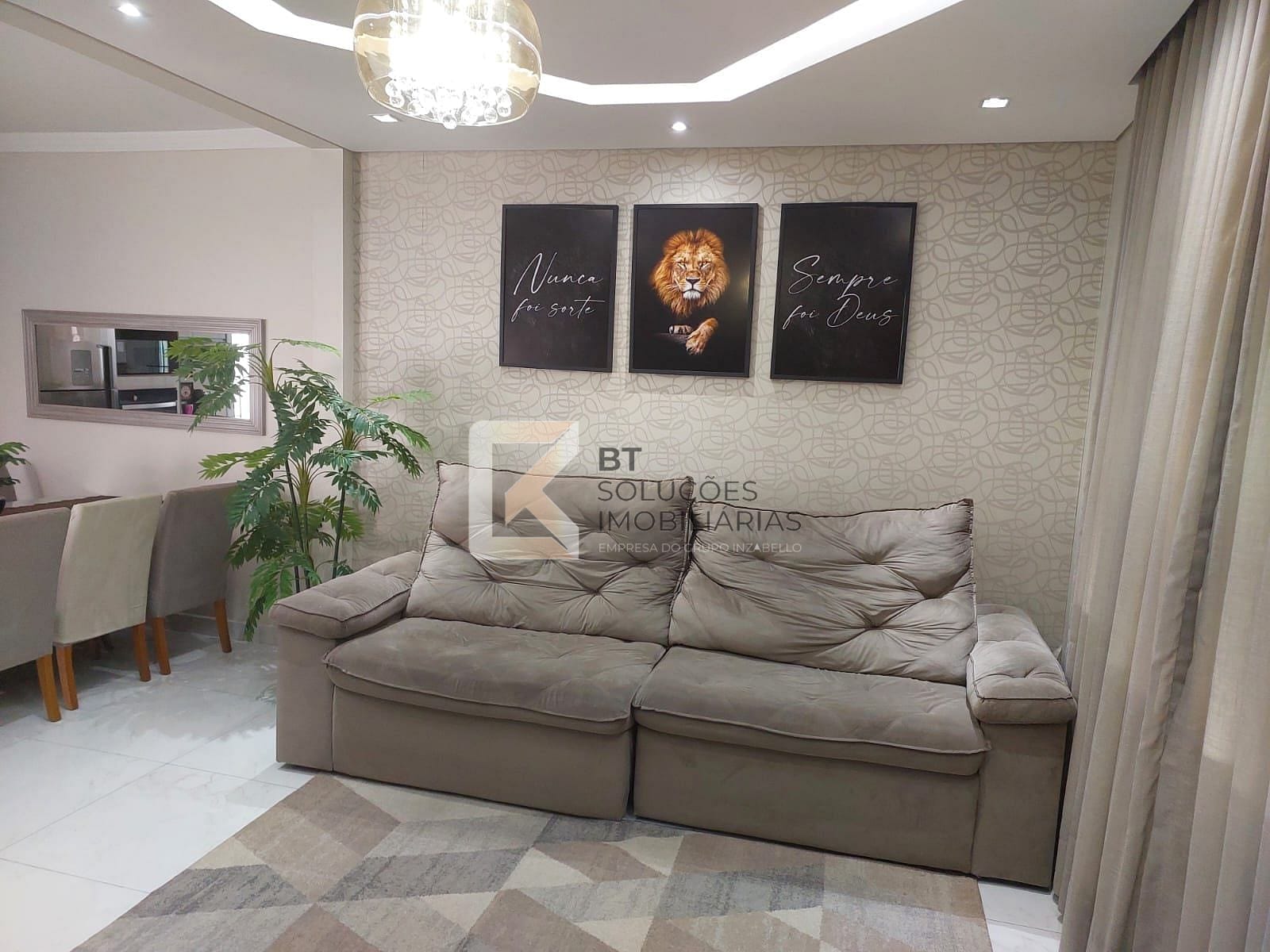Casa à venda com 3 quartos, 151m² - Foto 2