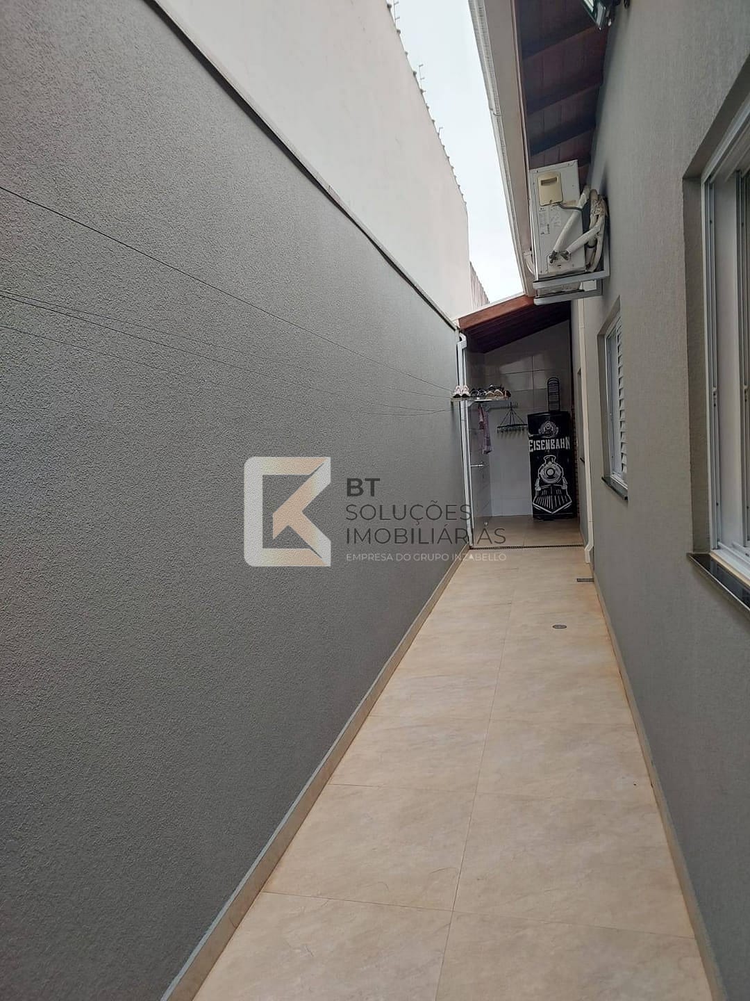 Casa à venda com 3 quartos, 151m² - Foto 20