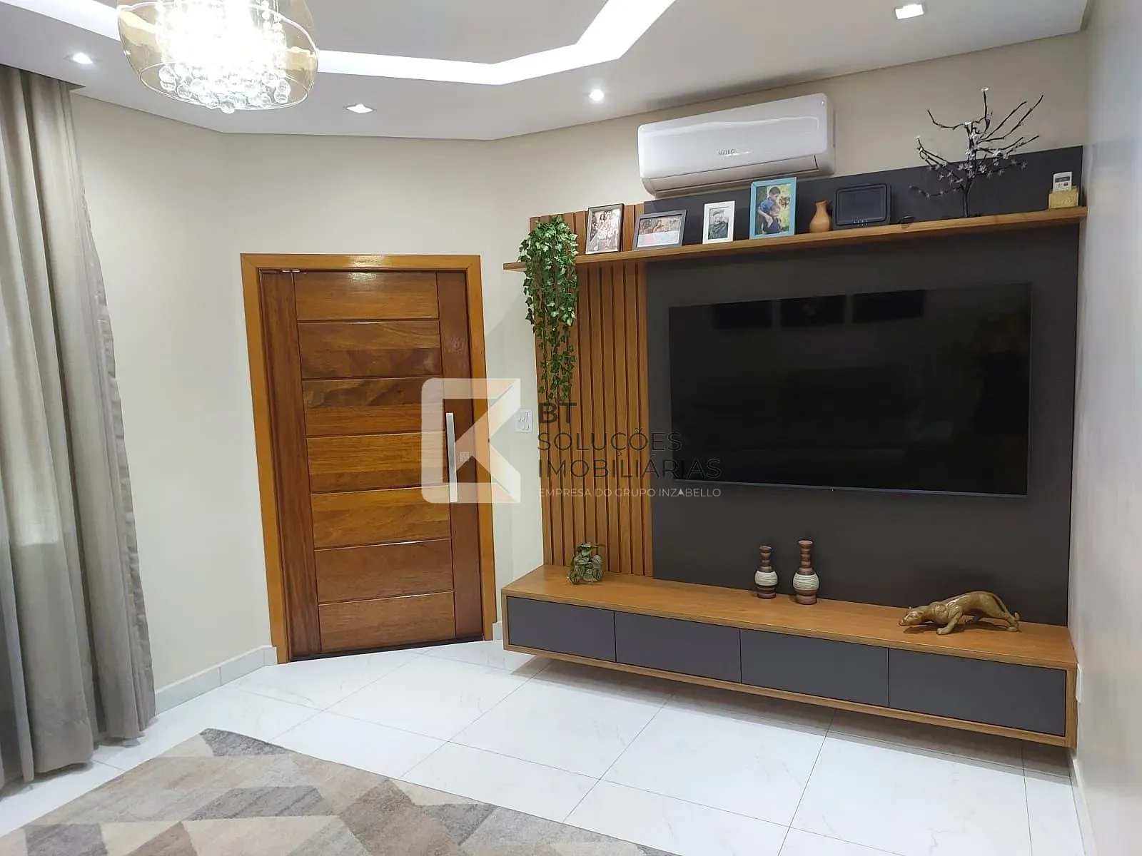 Casa, 3 quartos, 151 m² - Foto 1