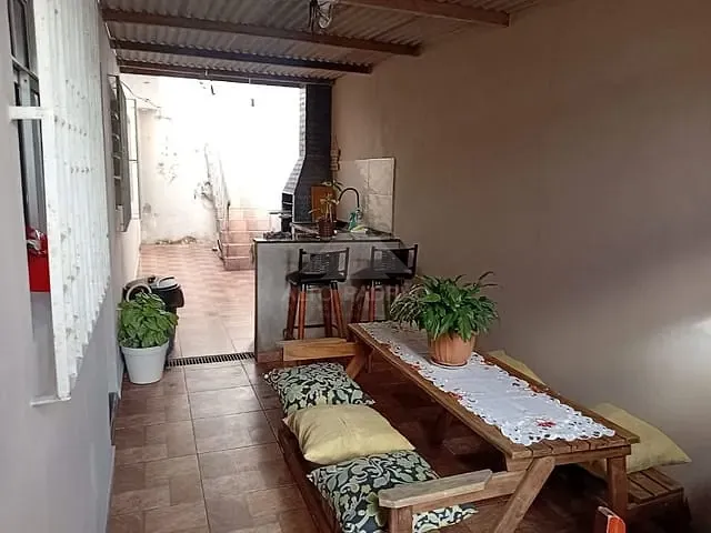 Casa com 243m² 2 quartos e 1 banheiro, à venda, no bairro Jardim Anchieta em Mauá