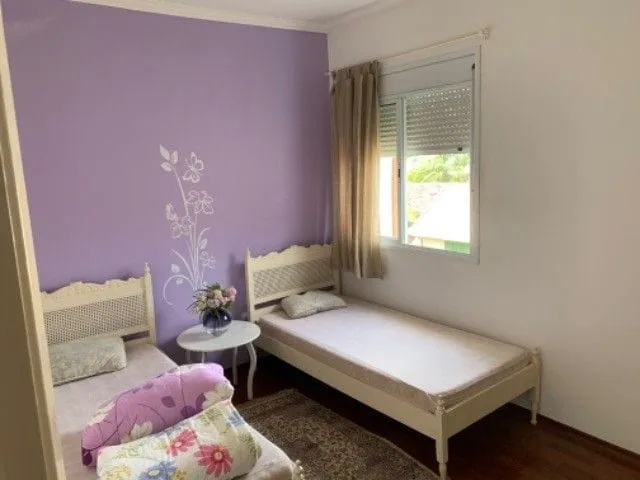 Casa, 3 quartos, 250 m² - Foto 1