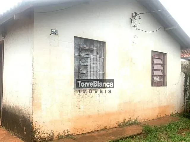 Casa com 300m² 2 quartos e 1 banheiro, à venda, no bairro Neves em Ponta Grossa