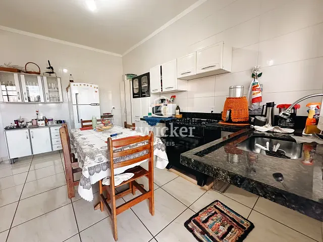 Casa com 504m² 3 quartos e 2 banheiros, à venda, no bairro Vila Industrial em Bauru
