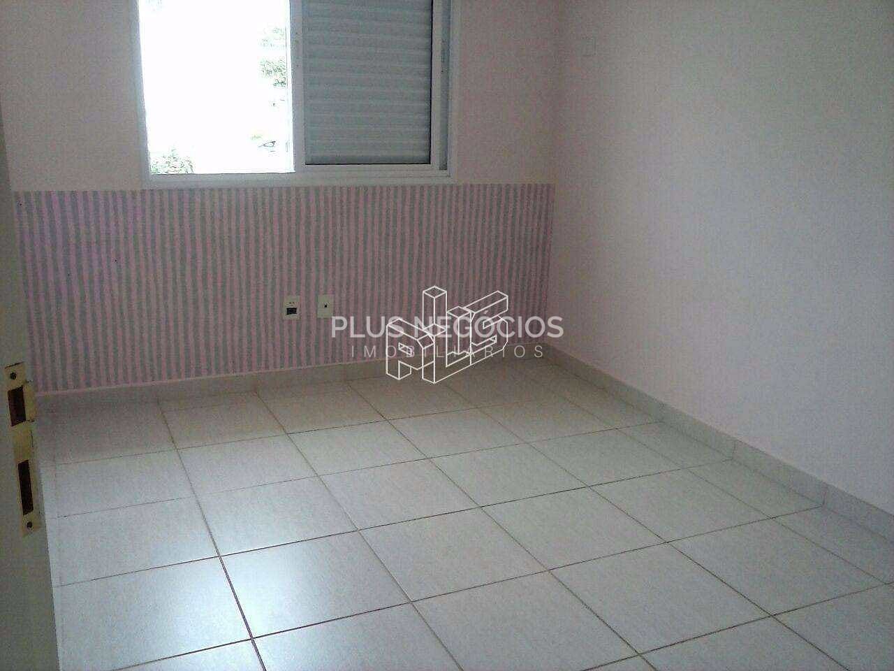 Casa, 4 quartos, 220 m² - Foto 4