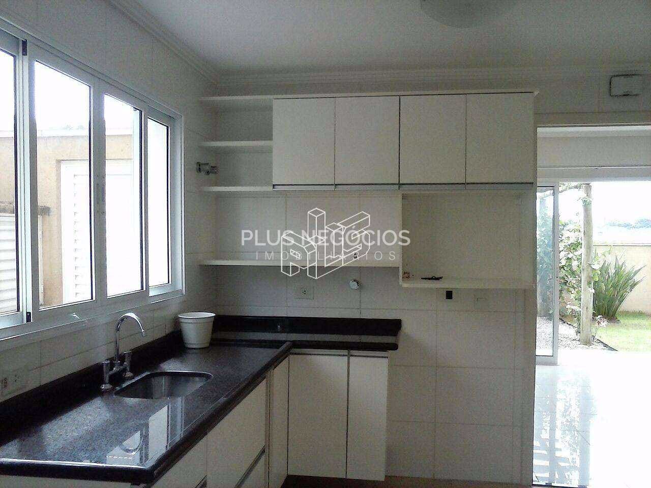 Casa, 4 quartos, 220 m² - Foto 34