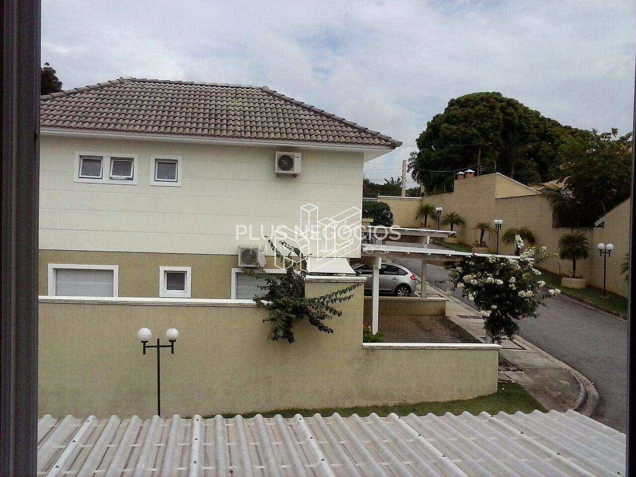 Casa, 4 quartos, 220 m² - Foto 2