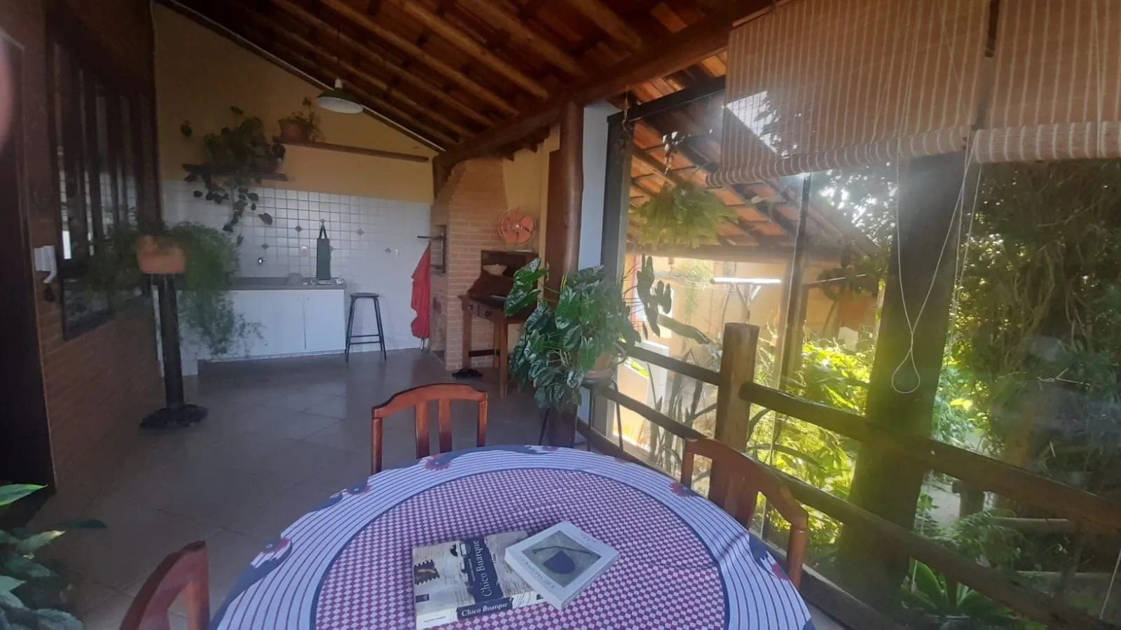 Casa, 1 quarto, 120 m² - Foto 1