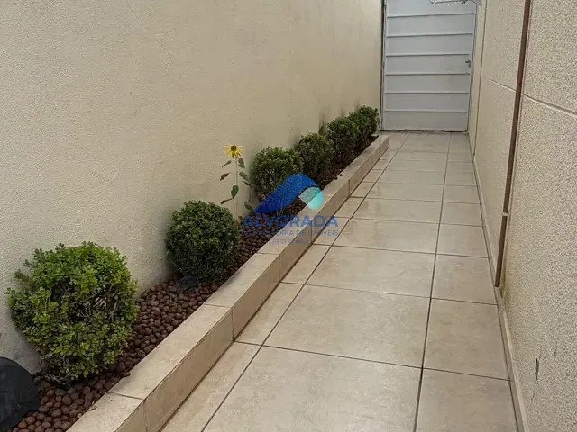 Casa 2 quartos e 2 banheiros, à venda, no bairro Jardim Marcondes em Jacareí