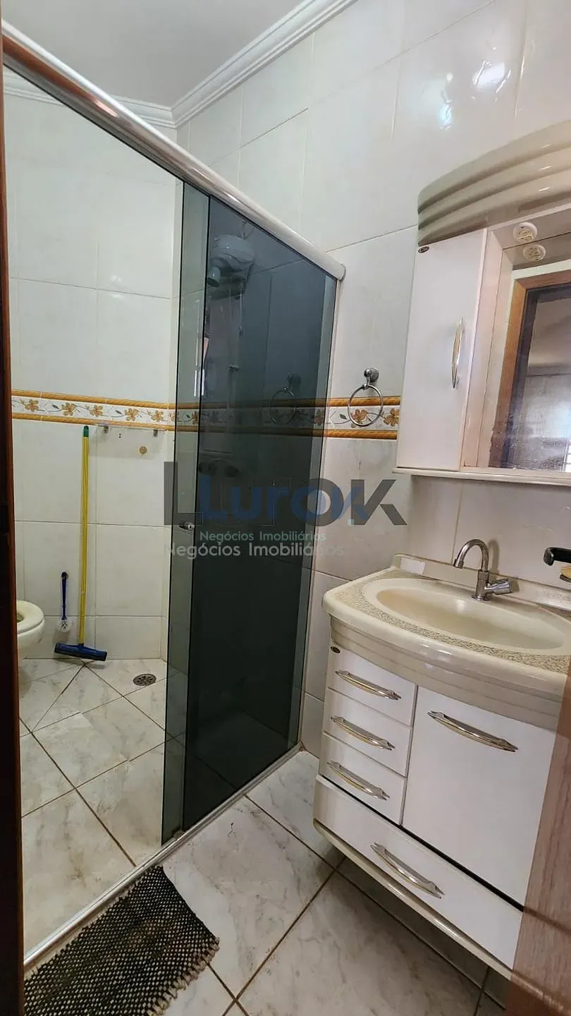 Casa, 4 quartos, 225 m² - Foto 11