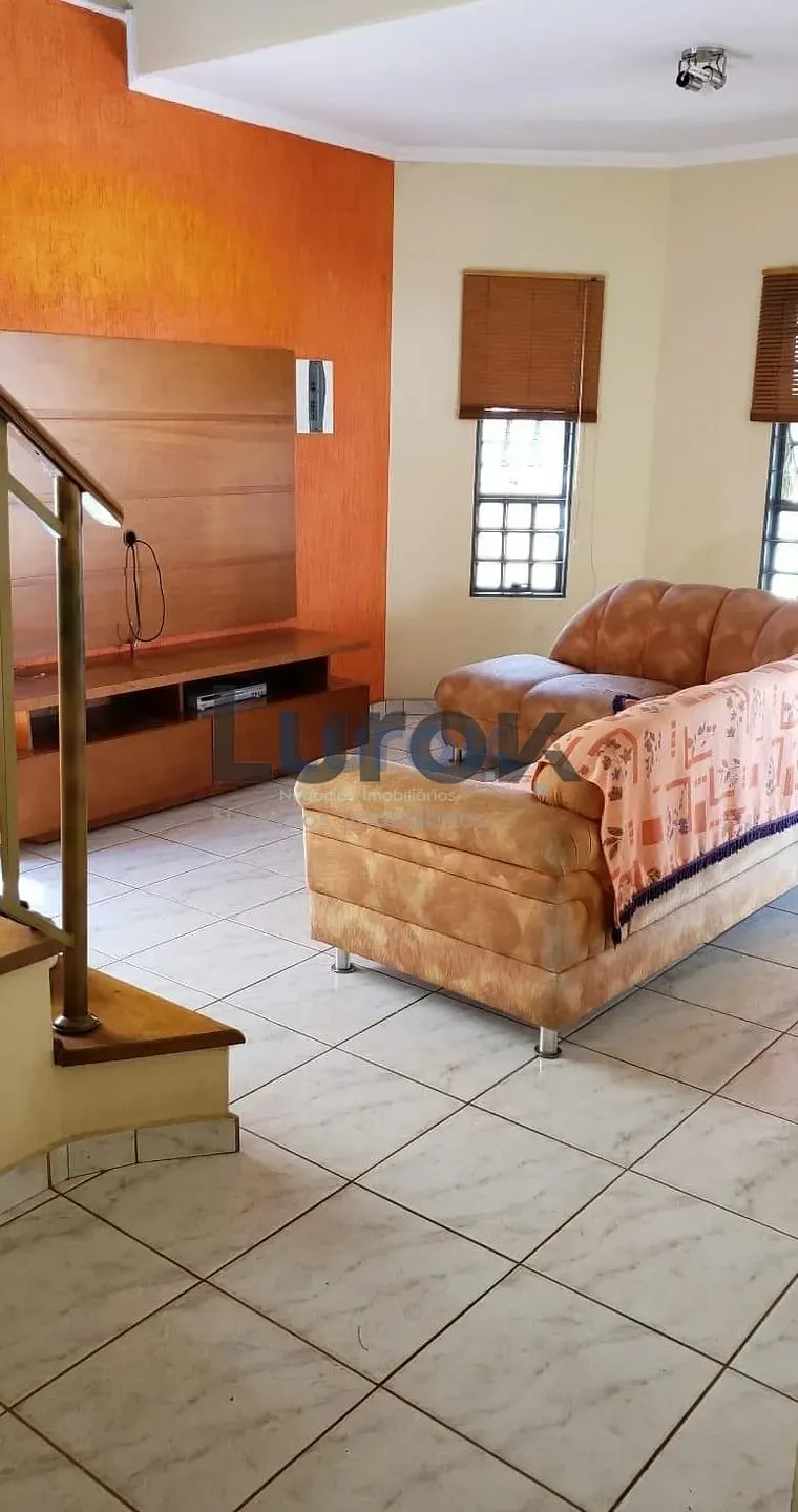 Casa, 4 quartos, 225 m² - Foto 4