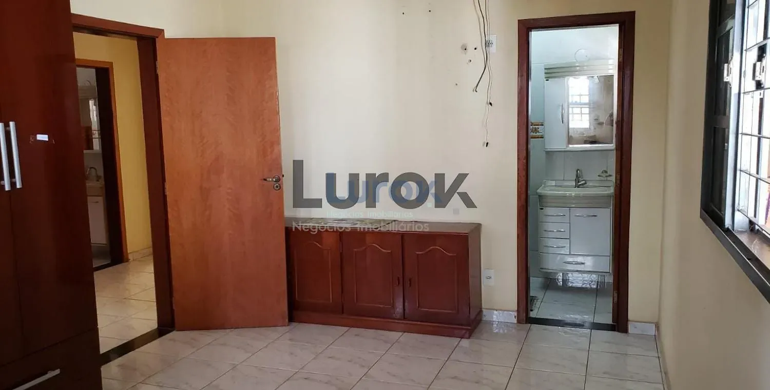 Casa, 4 quartos, 225 m² - Foto 18