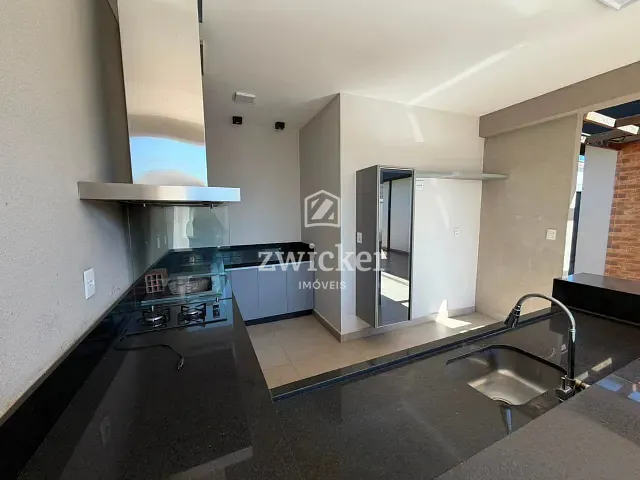 Casa 3 quartos e 5 banheiros, à venda ou para alugar, no bairro Quinta Ranieri em Bauru