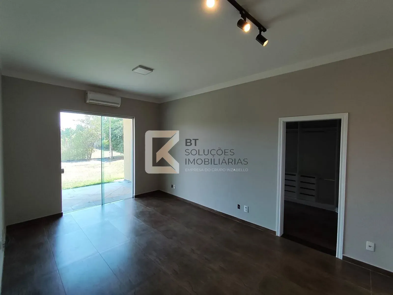 Casa, 3 quartos, 283 m² - Foto 14