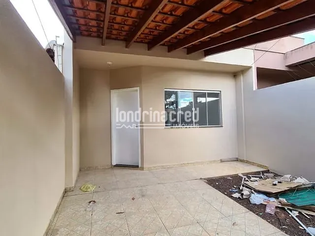 Casa com 125m² 3 quartos e 2 banheiros, à venda, no bairro Jardim Pequena Londres em Londrina