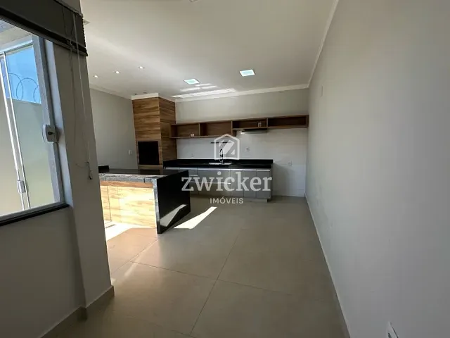 Casa com 150m² 2 quartos e 3 banheiros, à venda, no bairro Vila Industrial em Bauru