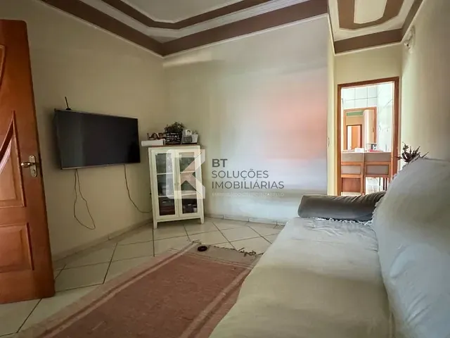 Casa com 135m² 3 quartos e 2 banheiros, à venda, no bairro Vila Avaí em Indaiatuba