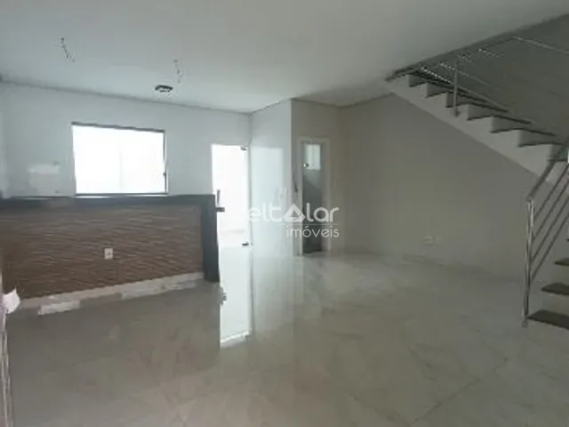 Casa com 70m² 3 quartos e 1 banheiro, à venda, no bairro Jardim Leblon em Belo Horizonte