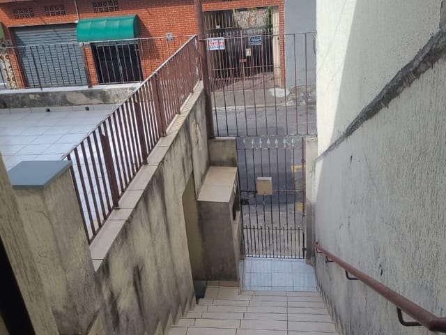 Casa com 125m² 2 quartos e 1 banheiro, à venda, no bairro Santo Antônio em Osasco