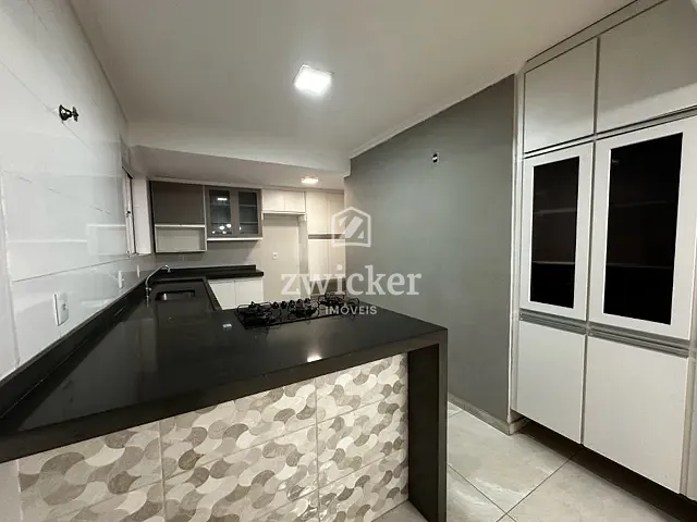 Casa com 230m² 4 quartos e 4 banheiros, à venda, no bairro Jardim América em Bauru