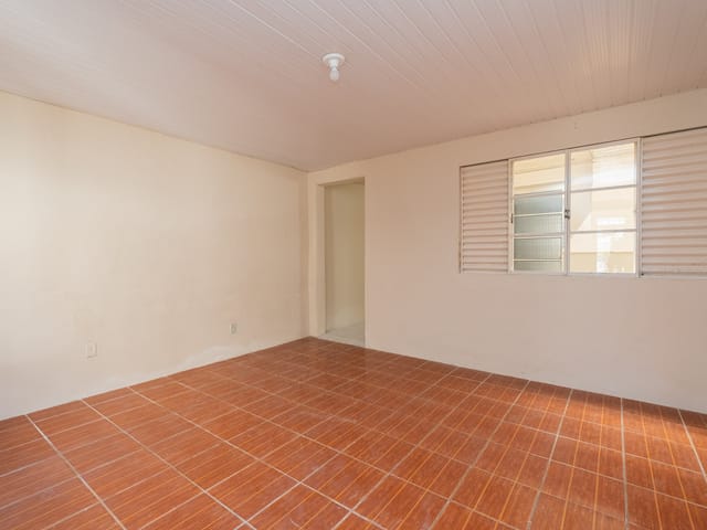 Casa com 184m² 2 quartos e 2 banheiros, à venda, no bairro Centro em Pelotas