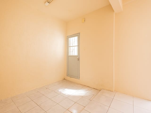 Casa com 184m² 2 quartos e 2 banheiros, à venda, no bairro Centro em Pelotas