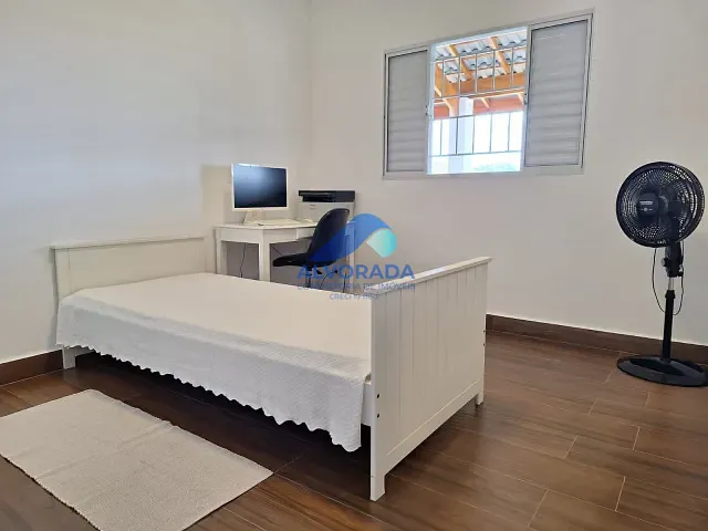 Casa 3 quartos e 2 banheiros, à venda, no bairro Condomínio Residencial Mantiqueira em São José dos Campos